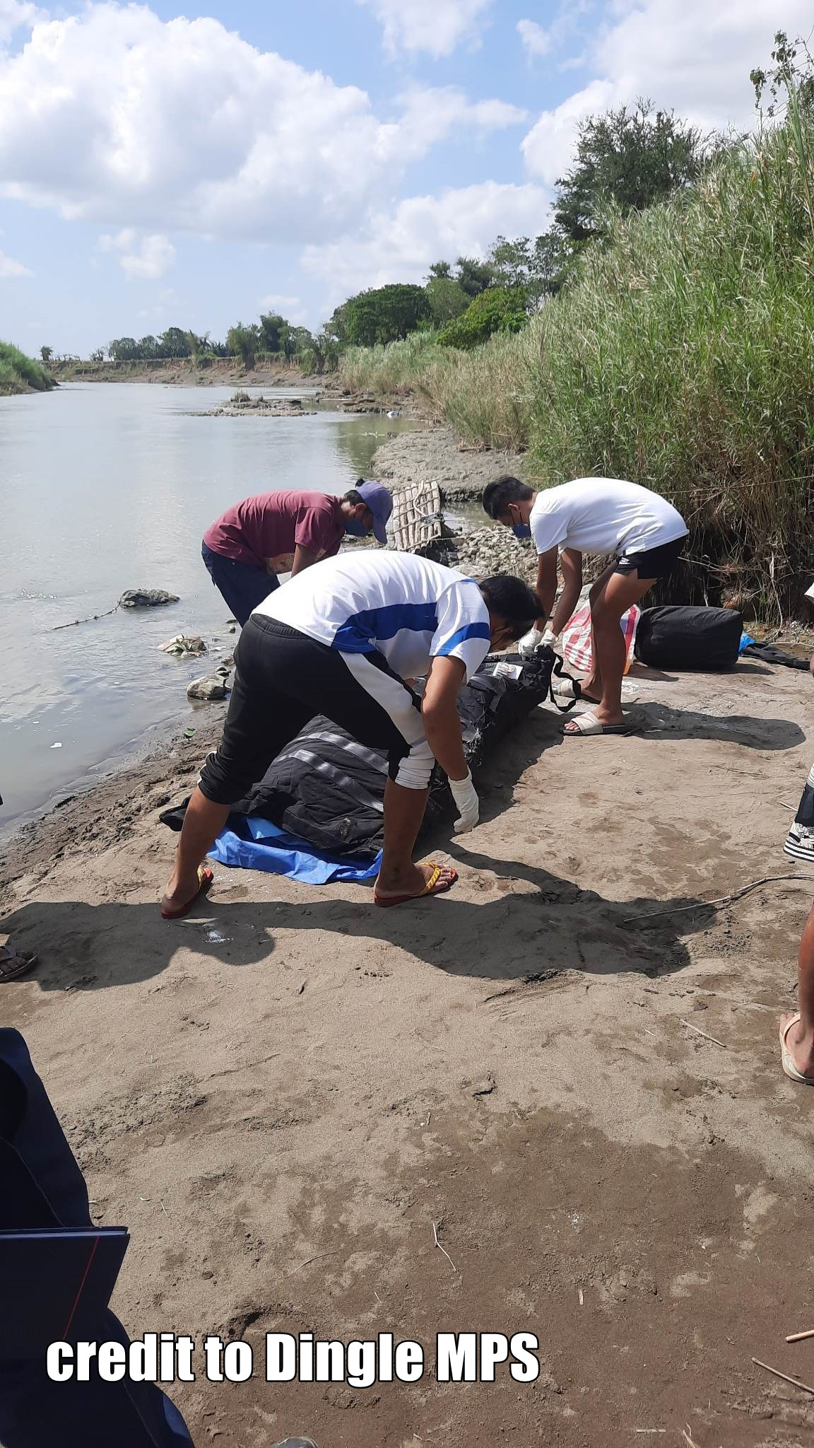 Bangkay sang lalaki nasapwan sa suba sa Dingle