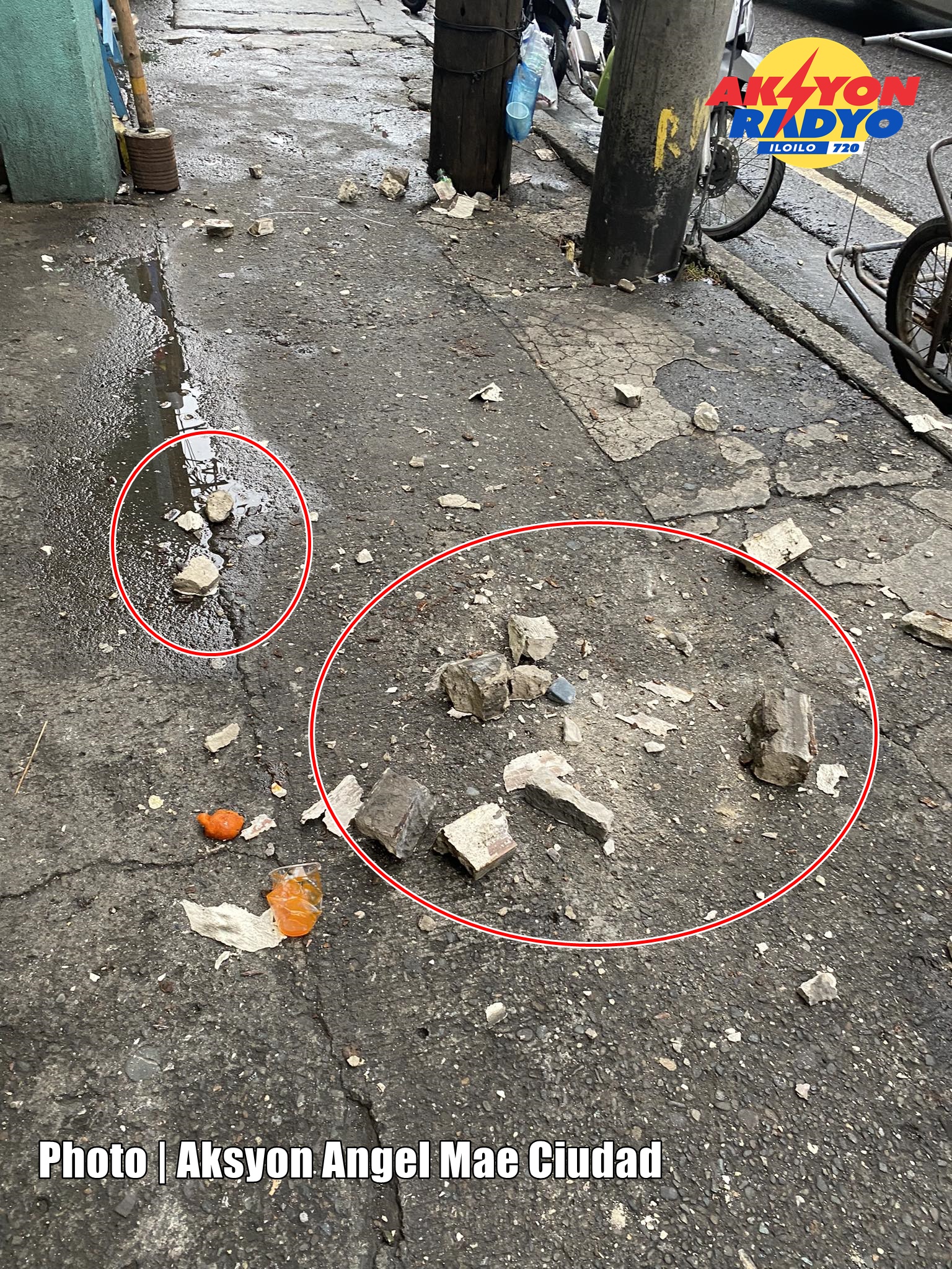 2 ka nagabantay sang jeep sa City Proper nahuligan sang semento halin sa building