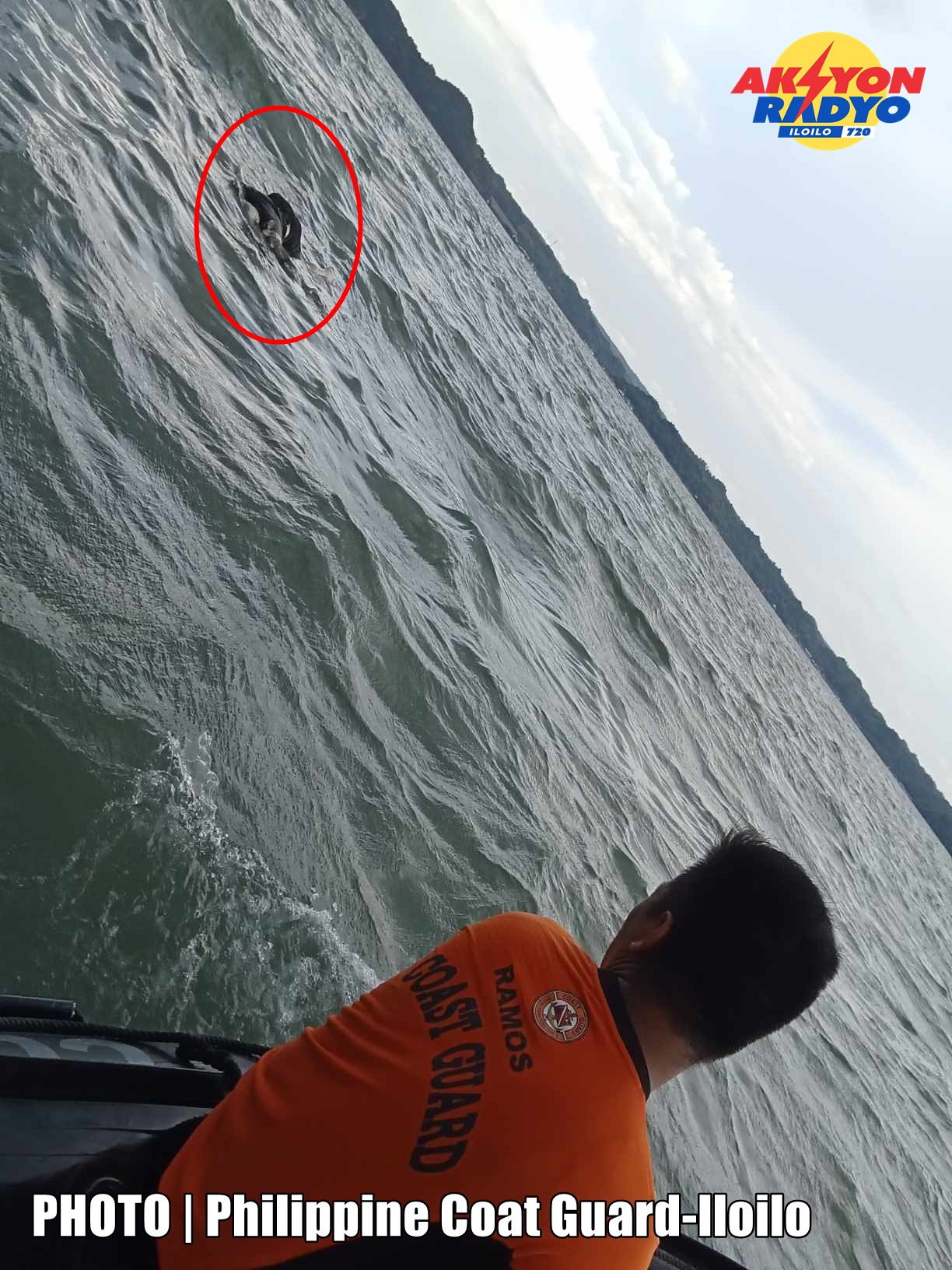 Bangkay nga ginapatihan lalaki nga naglumpat sa modernized boat nakit-an