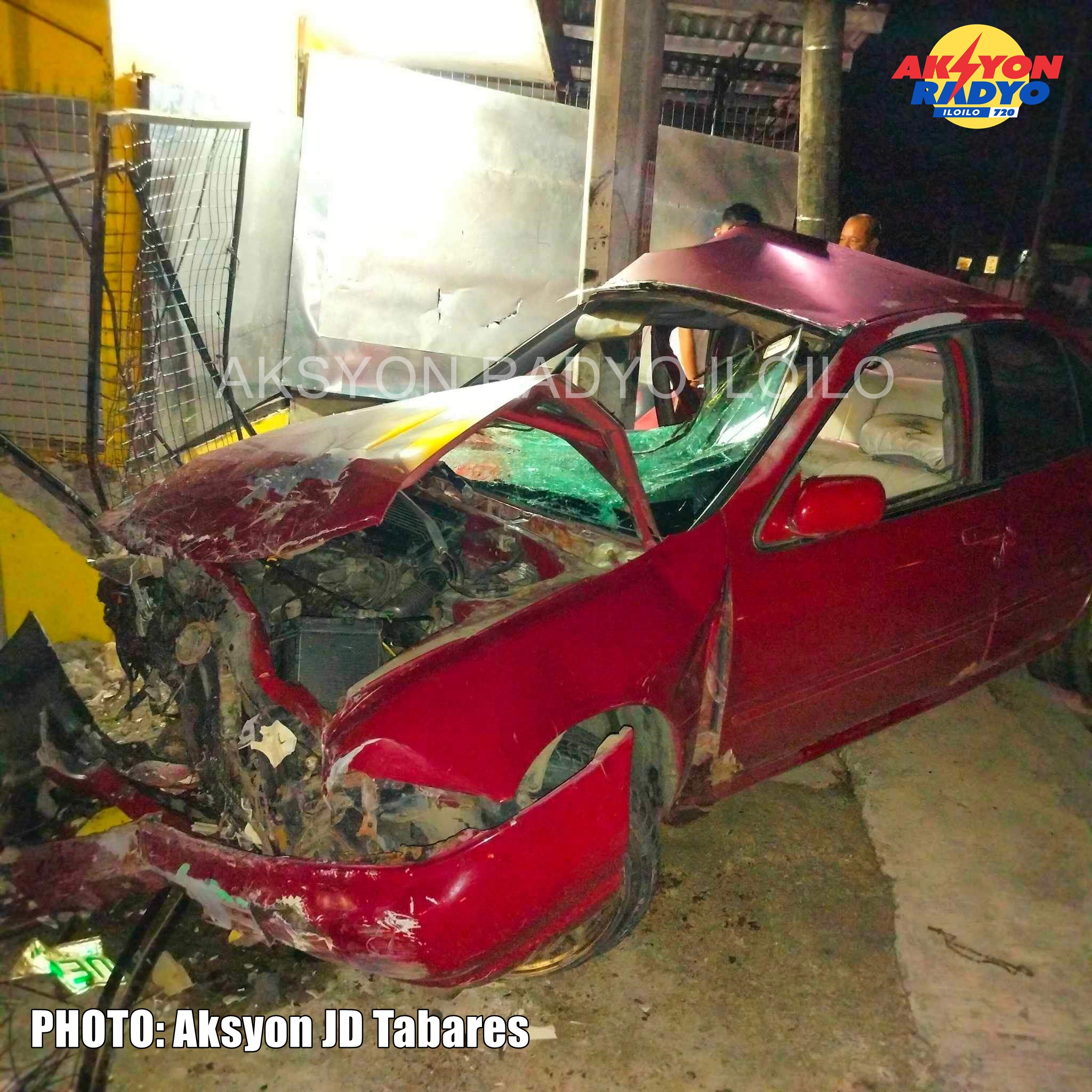 2 pilason sang nakabunggo ang awto sa poste sa Jaro