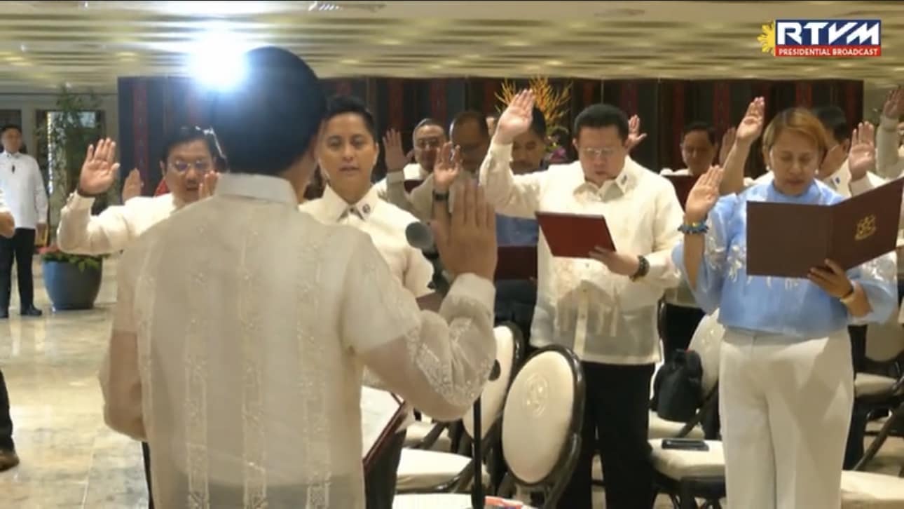 Iloilo Gov. Arthur Defensor, Jr. nagsumpa bilang bag-o nga miyembro sang Partido Federal ng Pilipinas