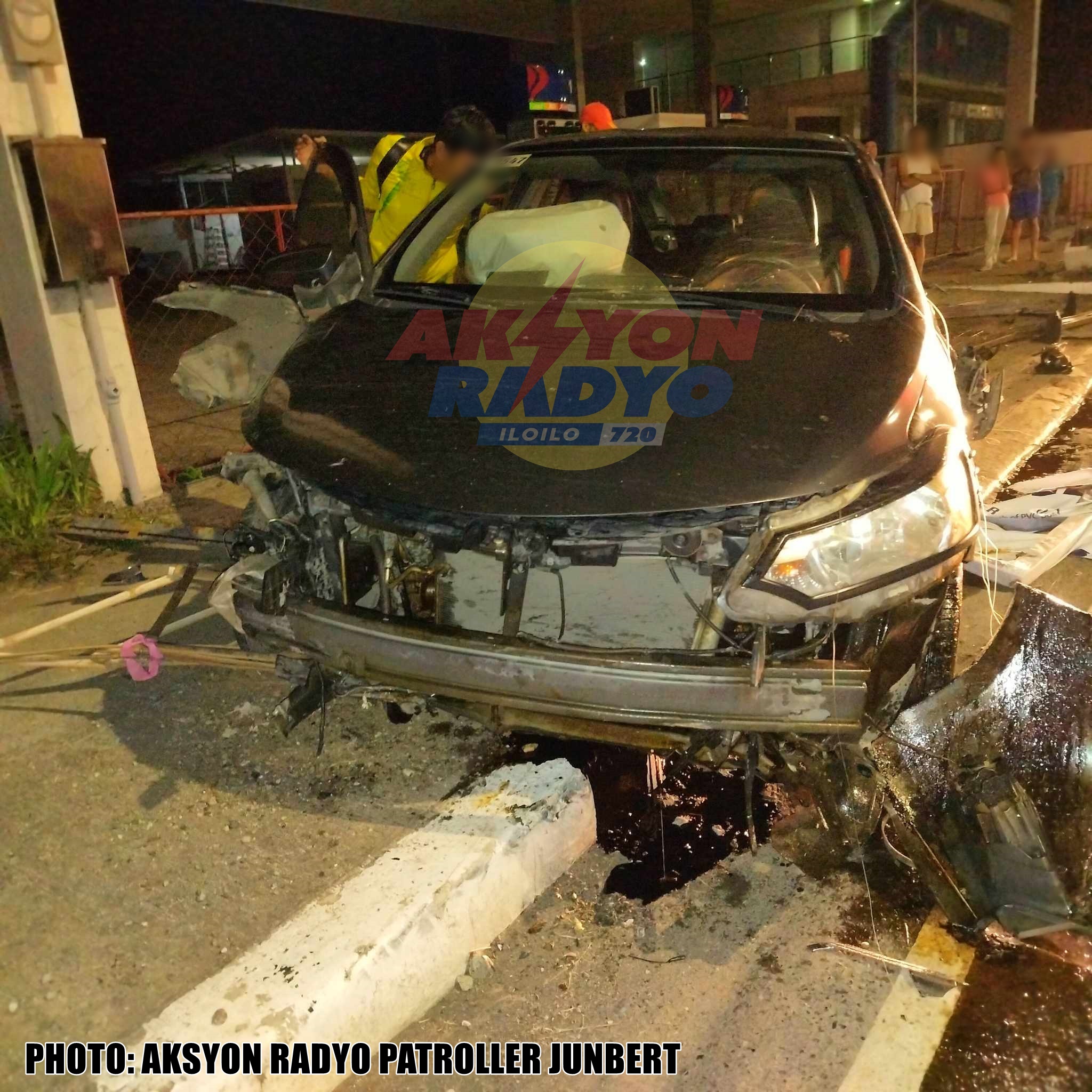 Driver sang awto pilason sang nakabunggo sa poste sang streetlight sa Santa Barbara