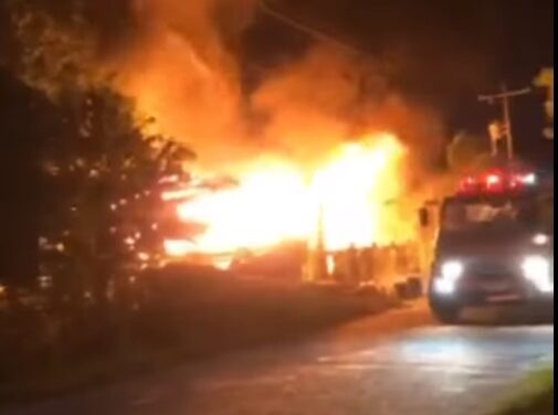 Balay sa Alimodian nasunog