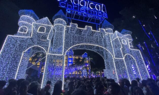 Magical-themed Christmas decorations sa Iloilo Provincial Capitol ginbuksan na