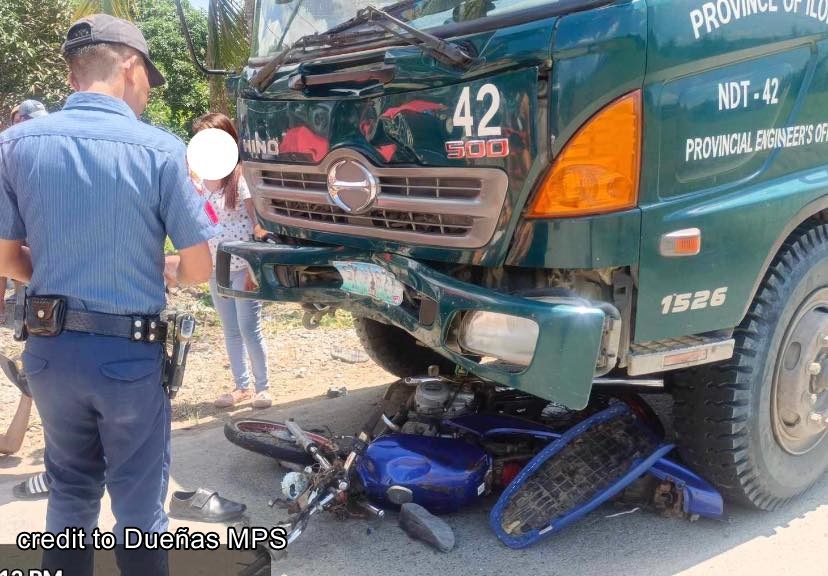 1 patay, 2 pilason sang nakabunggo ang motorsiklo sa dump truck sa Dueñas