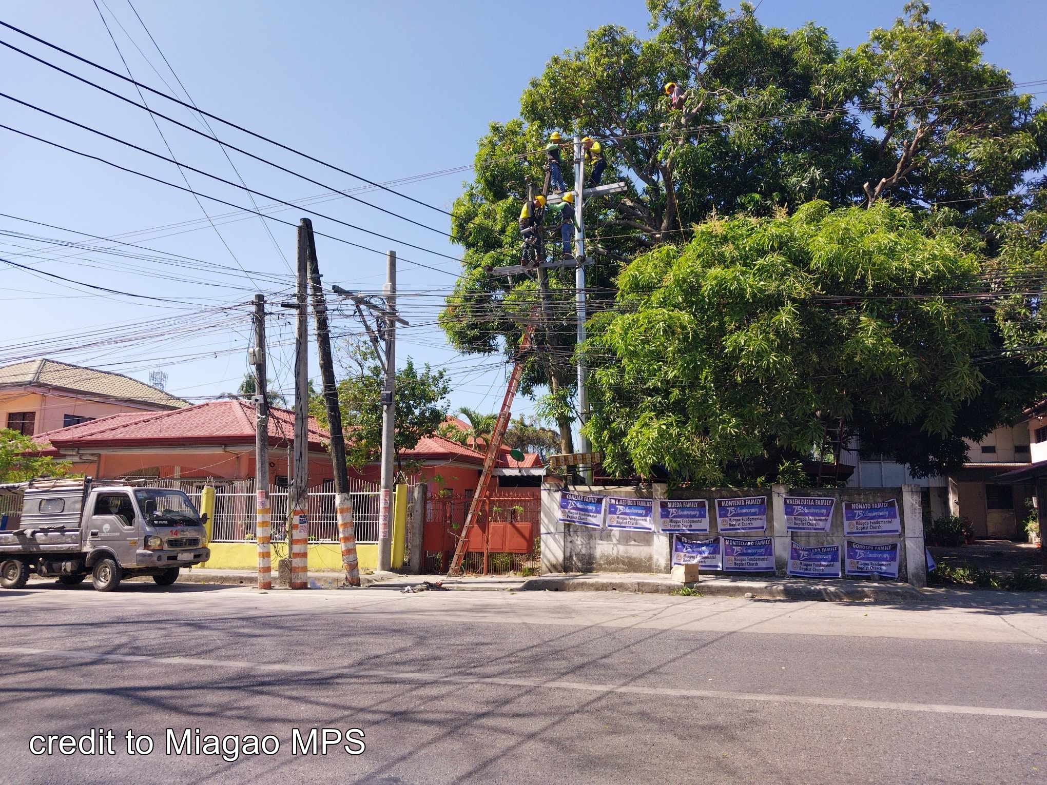 Lineman sang ILECO 1 patay sang napilpilan sang poste sa Miagao