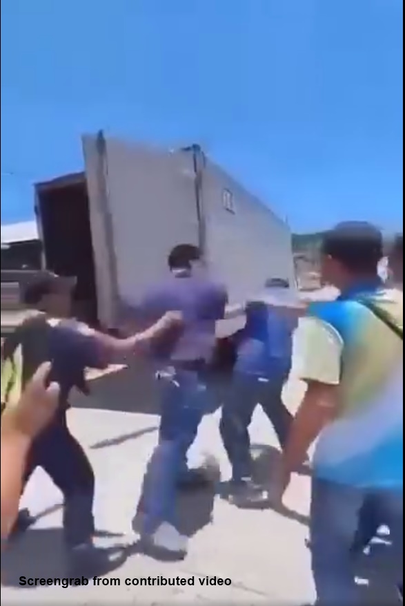 Tobias Fornier, Antique Mayor Ernesto Tajanlangit ginsumbag si VM Jojo Fornier tungod sa food packs