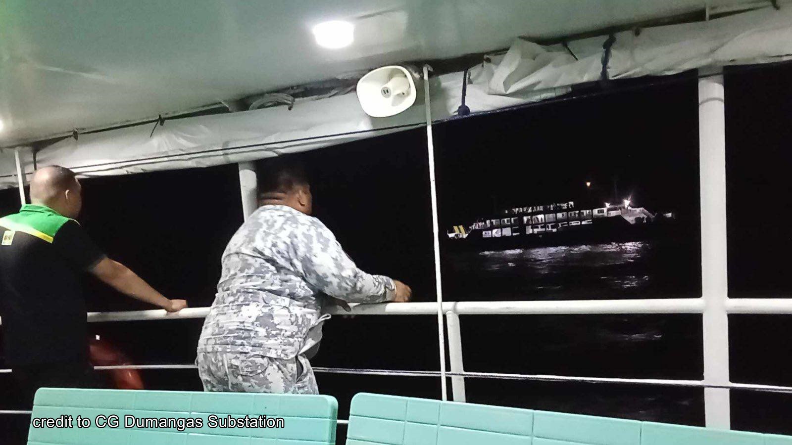 RoRo vessel halin sa Bacolod City padulong sa Dumangas na-stranded sa tunga sang lawod