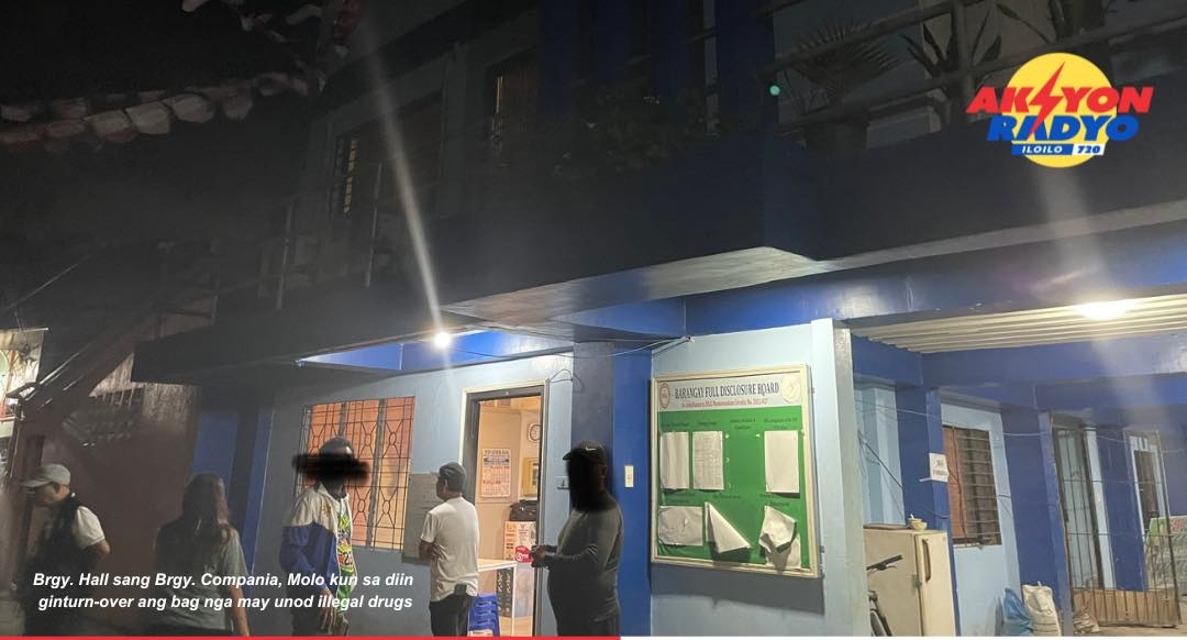 Masobra tunga sa milyon ka pesos nga balor sang illegal drugs nasulod sa bag nga gin-turn over sang concerned citizen sa Molo