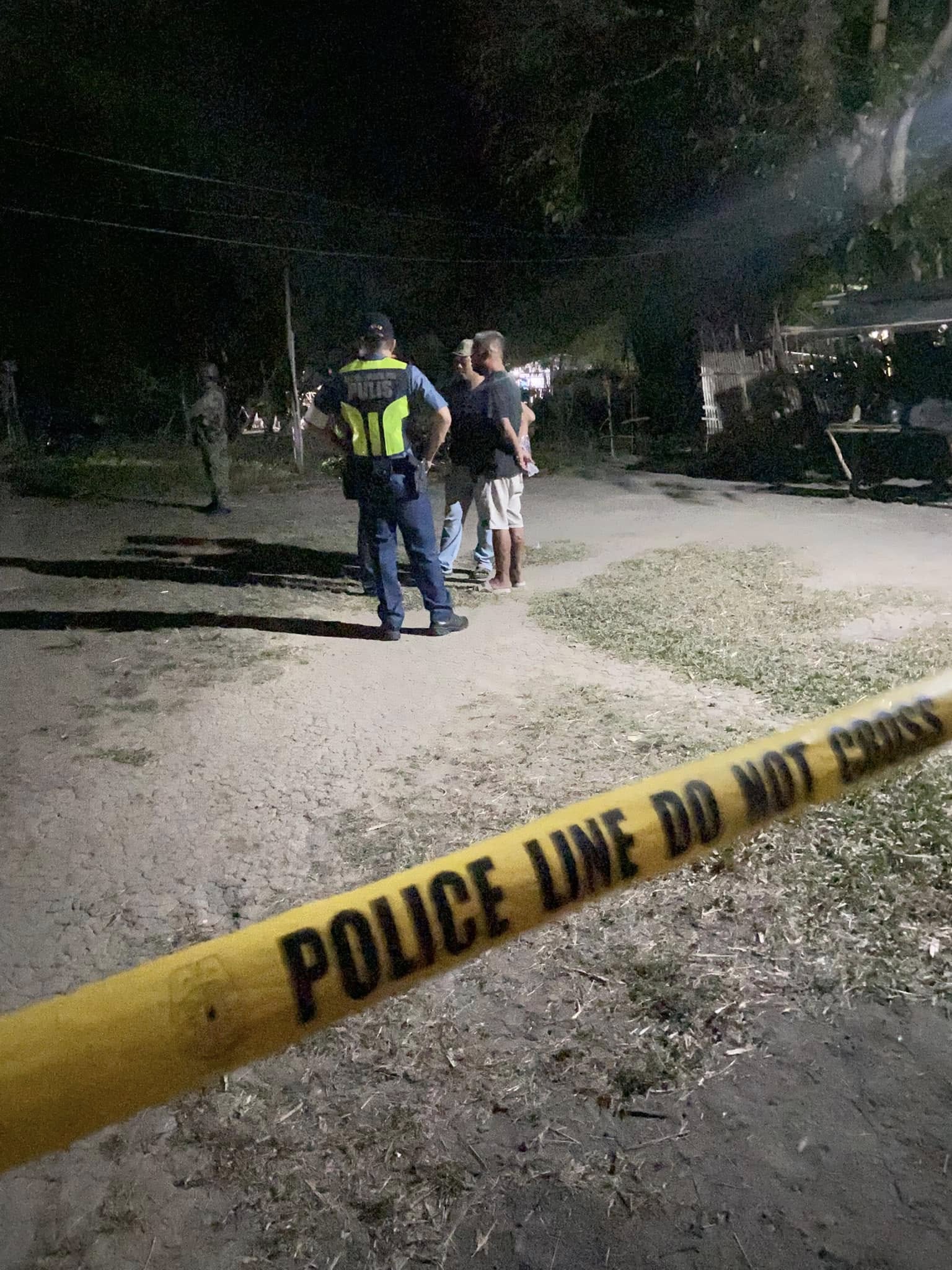 Pulis pilason sang gintiro sang pakaisa sang subject sa drug buy-bust operation sa Oton kagab-i; magpakaisa nakapalagyo