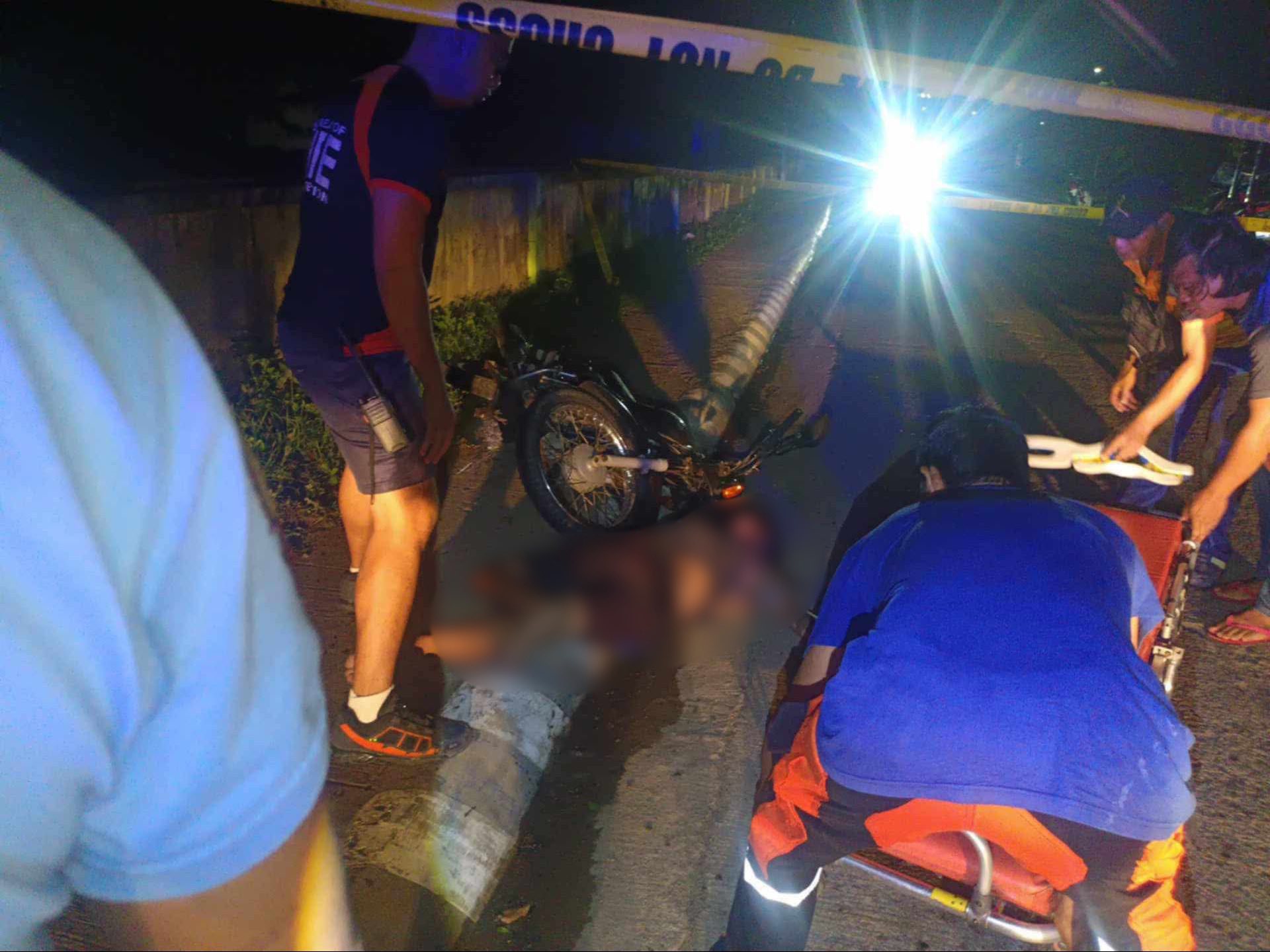 Driver patay sang naglapaw sa gutter kag nakabunggo sa poste ang ginamaneho nga motorsiklo sa Concepcion, Iloilo