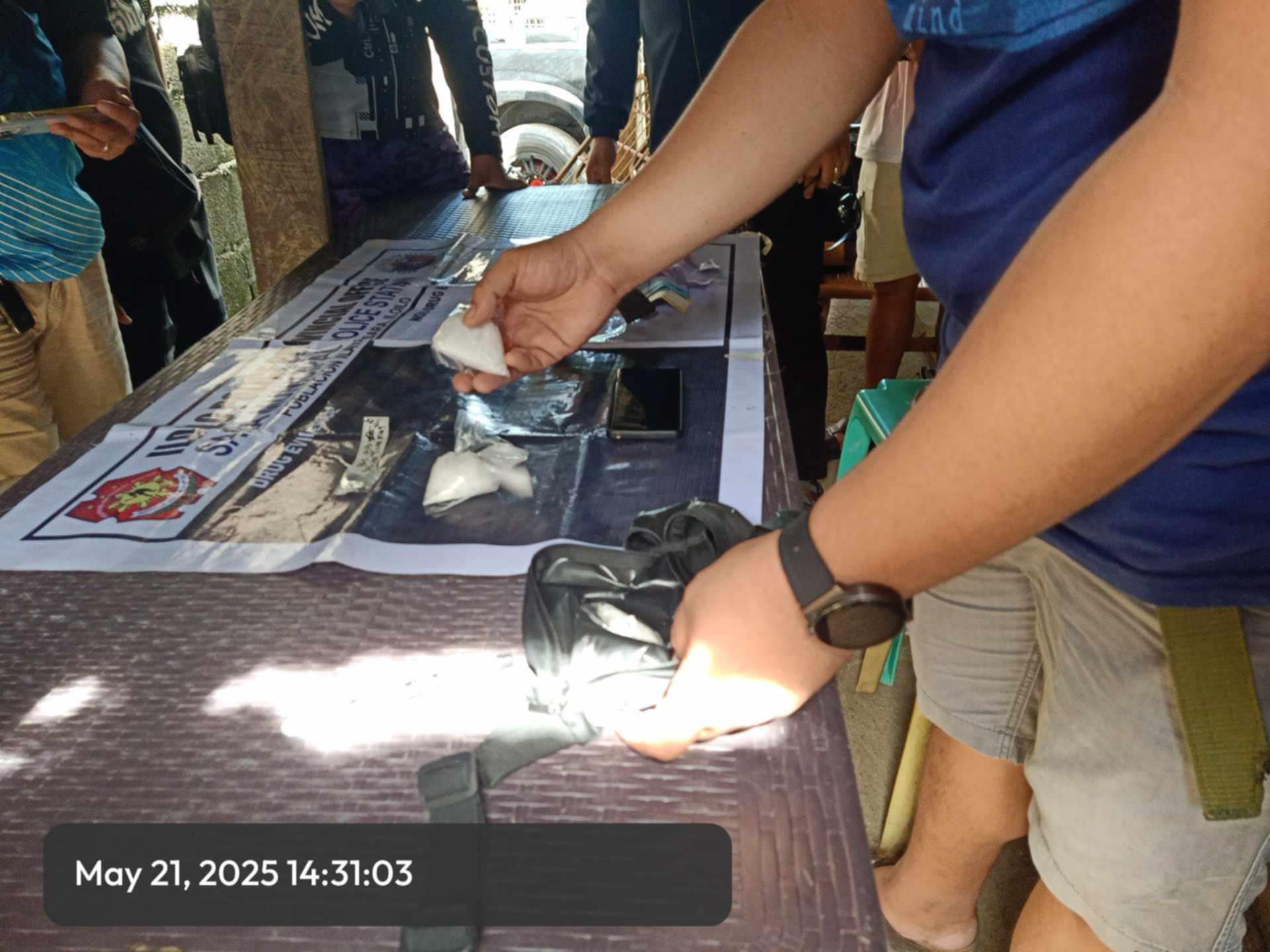 Masobra P1 million nga balor sang suspected shabu na-recover sa mag-amay sa Sara