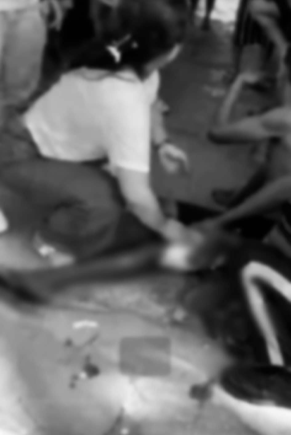 E-bike driver nabun-an sang traffic enforcer sa guwa sang Mohon Terminal sa Arevalo