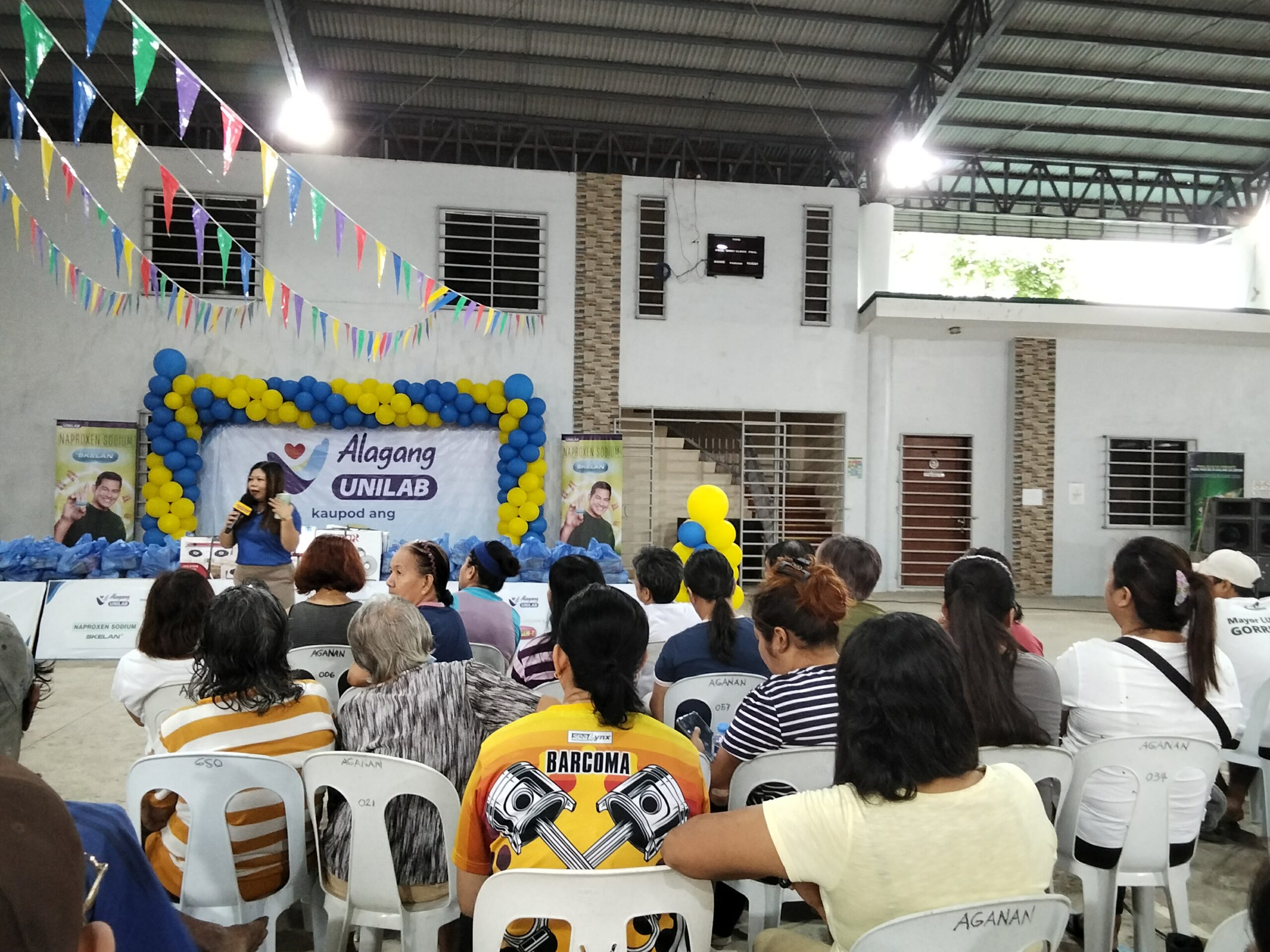 “Alagang Unilab” kaupod ang Aksyon Radyo Iloilo nagdala sang kalingawan sa taga-Barangay Aganan, Pavia