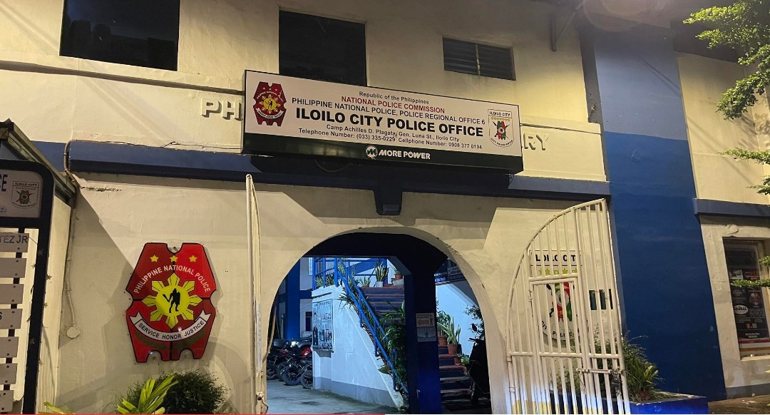 15-anyos nga estudyante gin-custody sang police sang nag-ako nga siya ang nagpadala sang bomb threat sa Fort San Pedro National High School