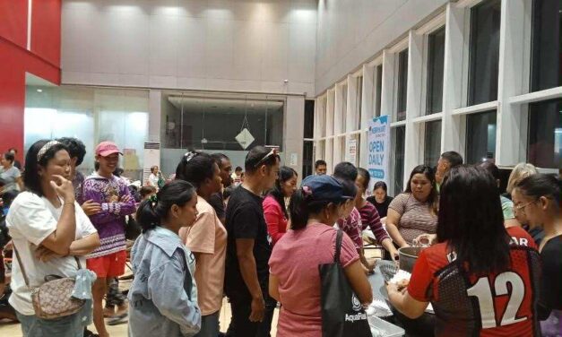 Masobra 200 ka pasahero nga matabok pa-Guimaras na-stranded sa Parola Wharf sang ginkanselar ang biyahe