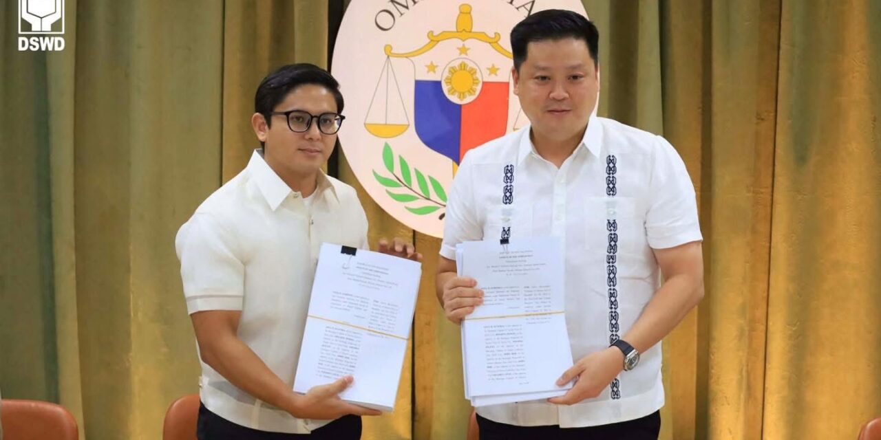 2 ka City Hall personnel, 12 ka barangay officials sa Iloilo City nga ginatudlo involved sa AICS anomaly ginkasuhan sa Ombudsman