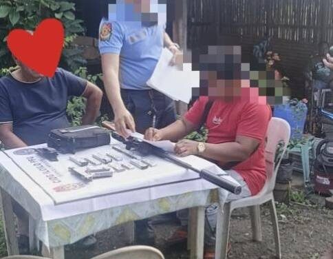 Anay bodyguard sang politiko sa Mindanao nakuhaan sang 2 ka pusil sang ginserbihan sang search warrant sa Lambunao