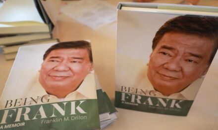 Former Senate President Franklin Drilon naglunsar sang memoir
