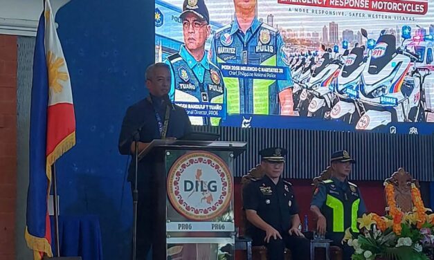 Driving skills mangin requirement na sa pag-apply sa PNP–DILG Sec. Remulla