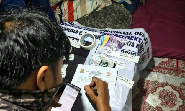 ₱714,000 nga balor sang suspected illegal drugs na-recover drug bust operation sa Oton