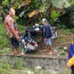 Motorsiklo nahulog sa kanal sa Passi City; magpamilya nga sakay pilason